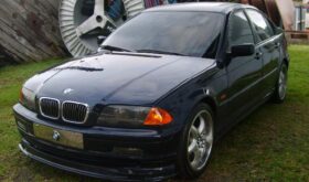 BMW 325i 1999, un deportivo en venta en Panamá, Panamá