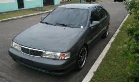 Nissan Sentra 2001, un sedán en venta en Panamá, Panamá