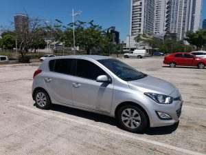 Hyundai i20 2012 usado ubicado en Panamá Hyundai i20, año 2014, mantenimiento al día, 35mil kms, a/a, radio usb de fabrica, manual de 5 velocidades, rines con copas Hyundai, papel ahumado, PRECIO NEGOCIABLE !!!!