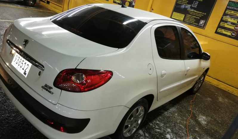 Vehiculo en excelentes condiciones y funcionamiento Peugeot 207 2011 Manual Gasolina Con solo 30.000 kms por ser auto reposeido de banco 4.500 negociable Contactar al 6228-6393/69948540