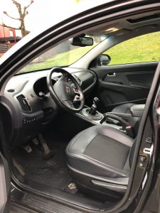 KIA Sportage 2012. El carro esta en perfecto estado no tiene ningun problema todo esta al dia .el carro esta con la documentacion completa.